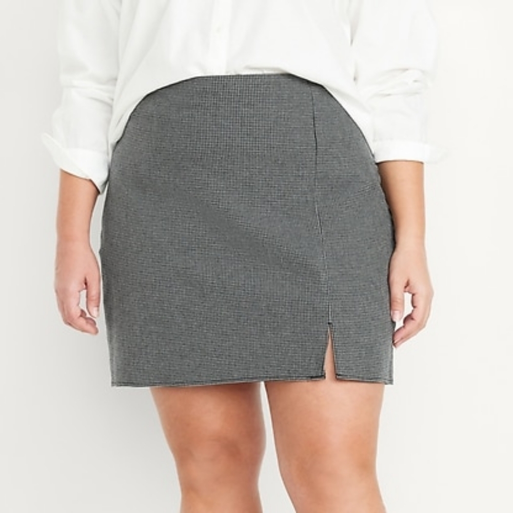 Old Navy Mini Pencil Skirt - Houndstooth